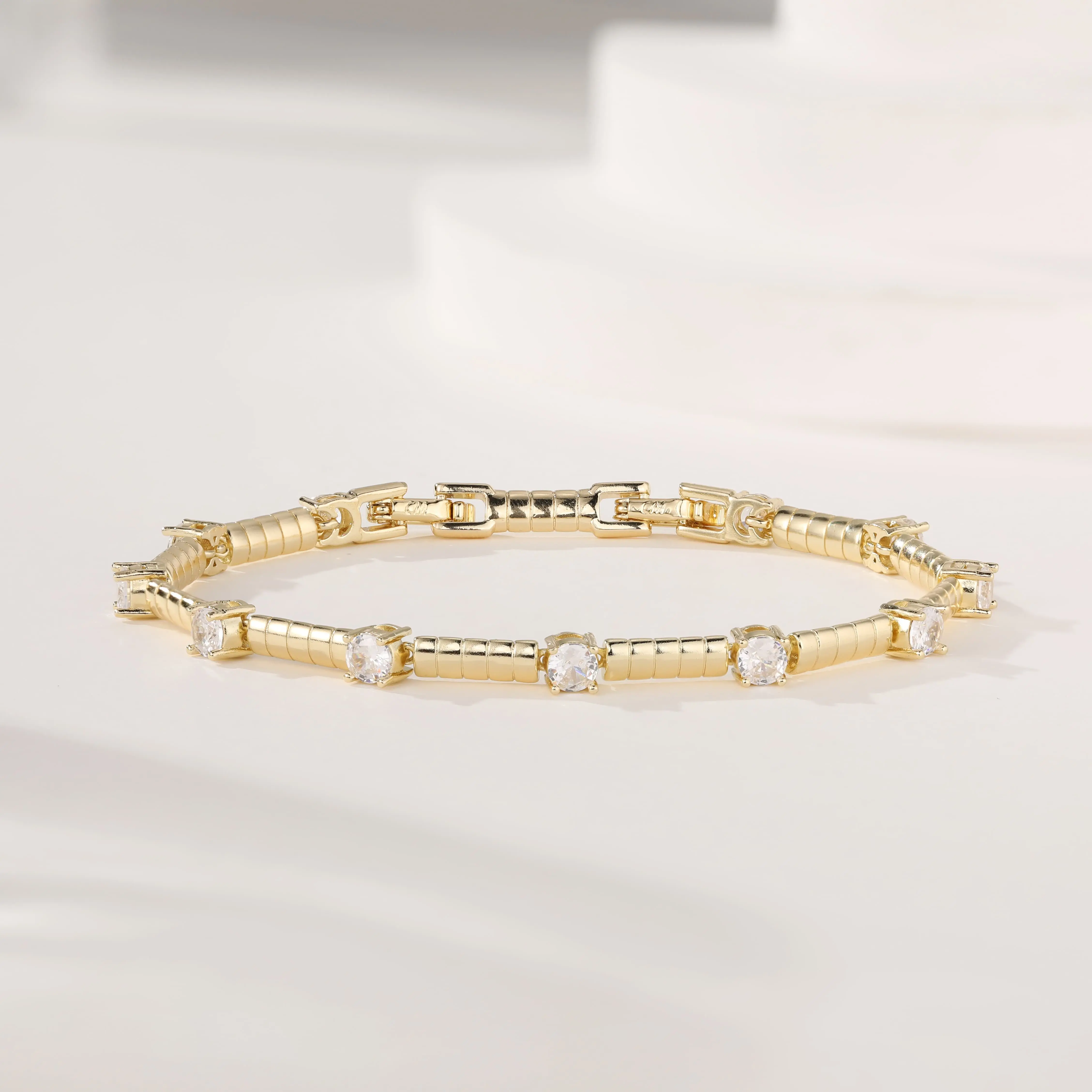 Gold Plated Station Tennis Bracelet for Women, Alternating Setting Round Clear Cubic Zirconia Stone Bracelet Dainty Sparkly Jewelry for Wedding Party Daily Wear Gift