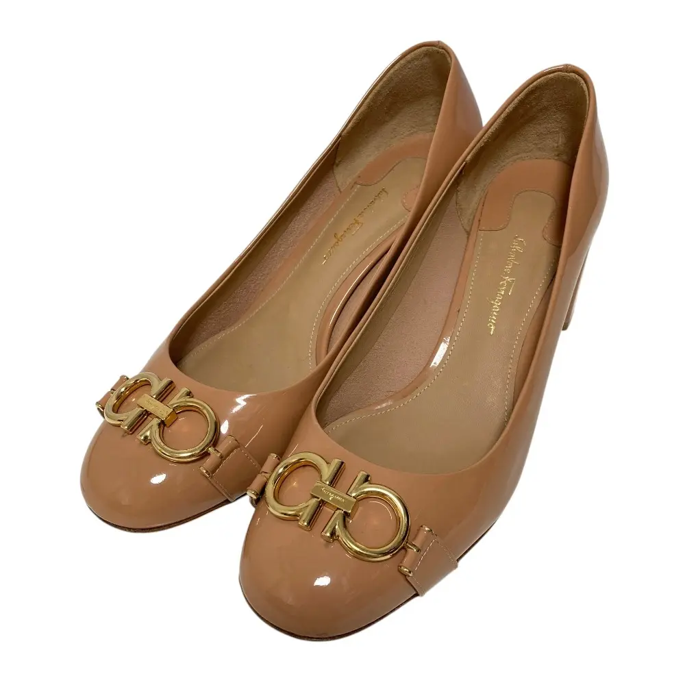 Pre-owned SALVATORE FERRAGAMO Patent Leather Small Leather Goods Chunky Heel Pumps