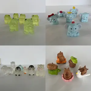 Miniature Model Set - Static Animal Figurine for Desktop Display,  Collectible Micro Sculpture, Dollhouse, Display, Gift