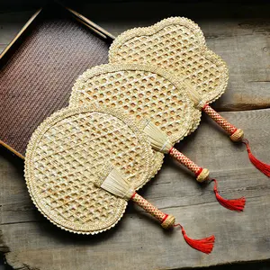 1pc Hand Woven Plantain Fan Chinese Style Summer Straw Cattail Fan Intangible Cultural Heritage Ancient Simple Hand Fan Crafts