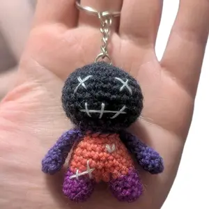crochet voodoo doll keychain