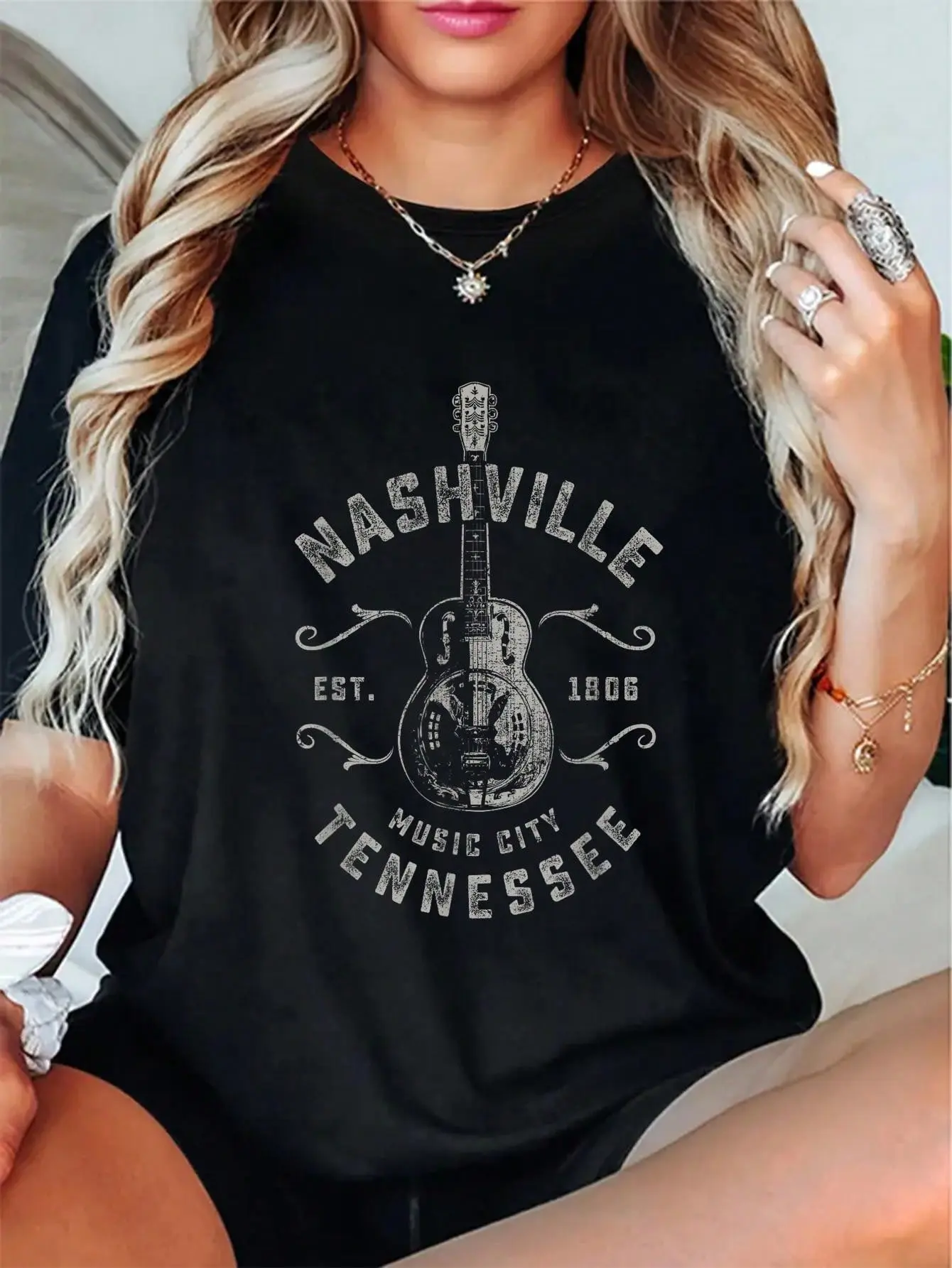 100% Cotton Casual Tshirt Nashville Music City USA Vintage T-Shirt