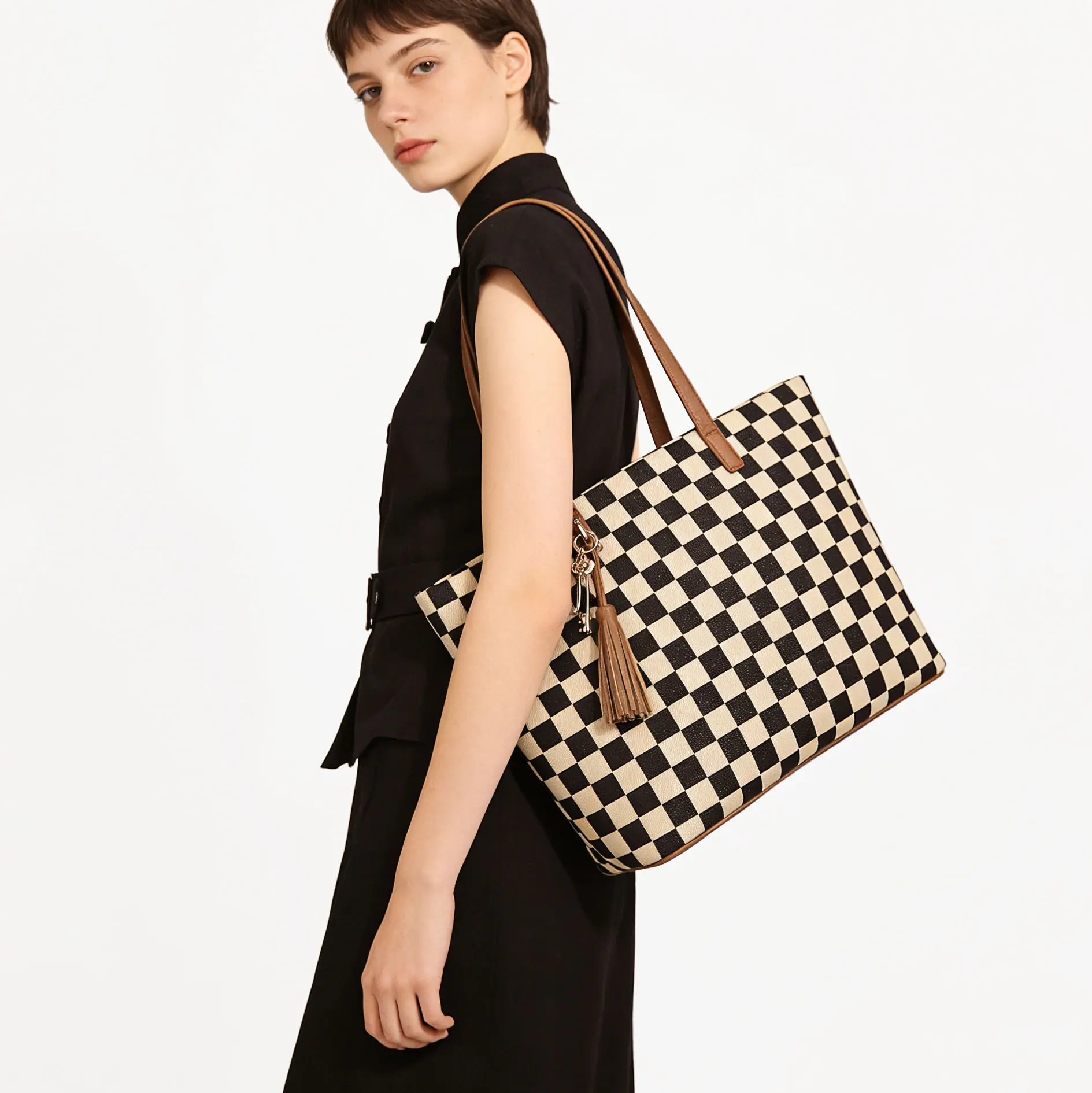 Checkered Tote Bag for Women Large Tote Purse with Wallet Tote Handbags for Work School Shopping Travel， french tote bag， travel， beach， beach vacation， trendy design tote bag tote bags tote bag for college tote bag for women college tote bag work bags