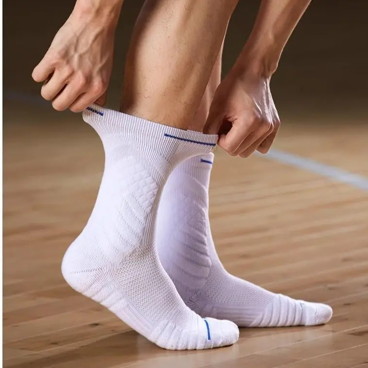 Unisex Crew Sports Socks, Breathable Sweat Wicking Cushioned Sole for Hiking Cycling Running Fitness Trainin