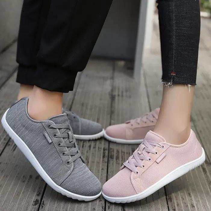 New Fashion Breathable Athletic Women's Flying Weaving Sports Shoes Wide Edition Barefoot Shoes Flat Bottom Casual Shoes Wide and Narrow Shoes Training Sneaker walking shoe
