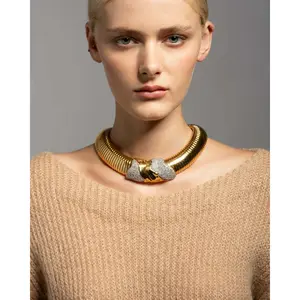 Solanales Gold Tubogas Collar Necklace