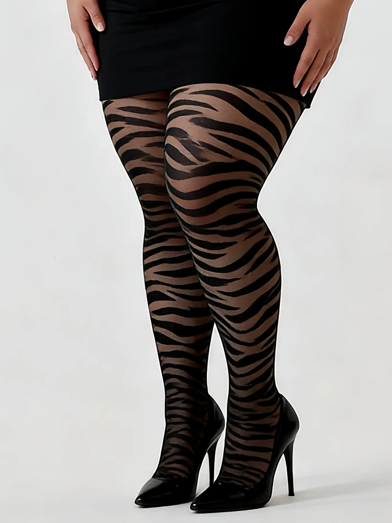 Women's Sweet Edge Zebra Print Leggings, Plus Size Fitted Design, Bold Statement Tights for All Seasons, Versatile Day-To-Night Wear Womenswear, Lady, High Stretch Legwear