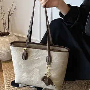High sense fashion versatile bag women's bag 2025 new student class shoulder bag large capacity commuter tote bag