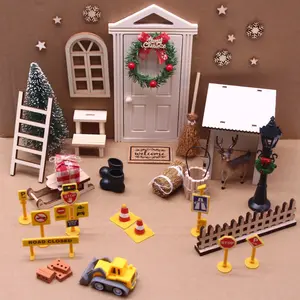 New Miniature Dollhouse Roof Gate Set, Micro Christmas Gnome Scene Props Accessories, Perfect for Holiday Decorations