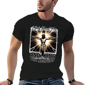 Religious Graphic Men's Short Sleeve T-Shirt Crewneck T-shirt Jesus Christ Crucifixion With Lightning And Text I Only Kneel For One King The Mountain Christian Faith Statement Design Summer Casual Wear For Believers And Faithful Gifts For Him