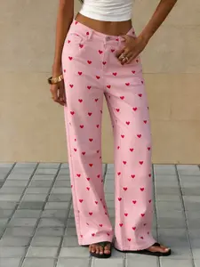 Women's Age-Reducing Y2K High-Stretch Fit Mid-Rise Slim Wide-Leg Jeans, Chic Pink Heart Printed Straight-Leg Pants, Slimming & Draped Casual Long Trousers, Casual Streetwear Jeans, Suitable for Outings, Dates and Gatherings