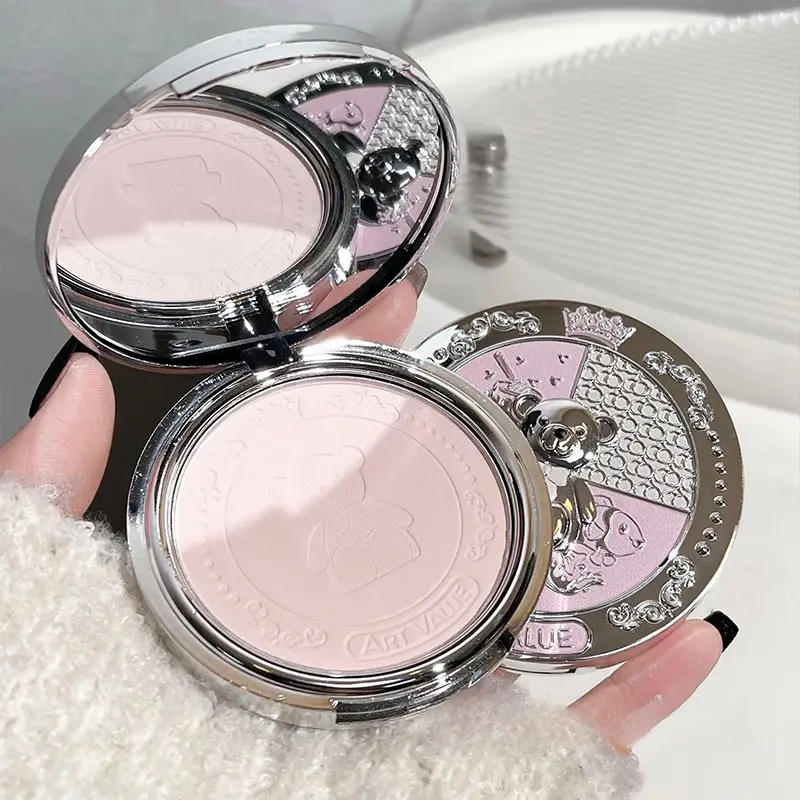 Bear Knight Matte Powder Foundation, Lightweight Natural Finish, Non-Sticky Formula, Suitable for Daily Use & Makeup Essentials, Soft Matte Makeup, Beauty Powder Cake, Face Pressed Powder