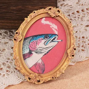 1 Vintage Style Oval Refrigerator Magnet with Smoking Fish | Mini Frame Design, Fun Home Decor Prop, Great Holiday Gift