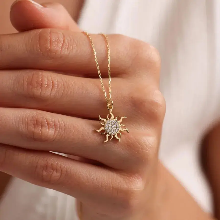 Red Elk S925 Sterling Silver Sun Necklace Pendant