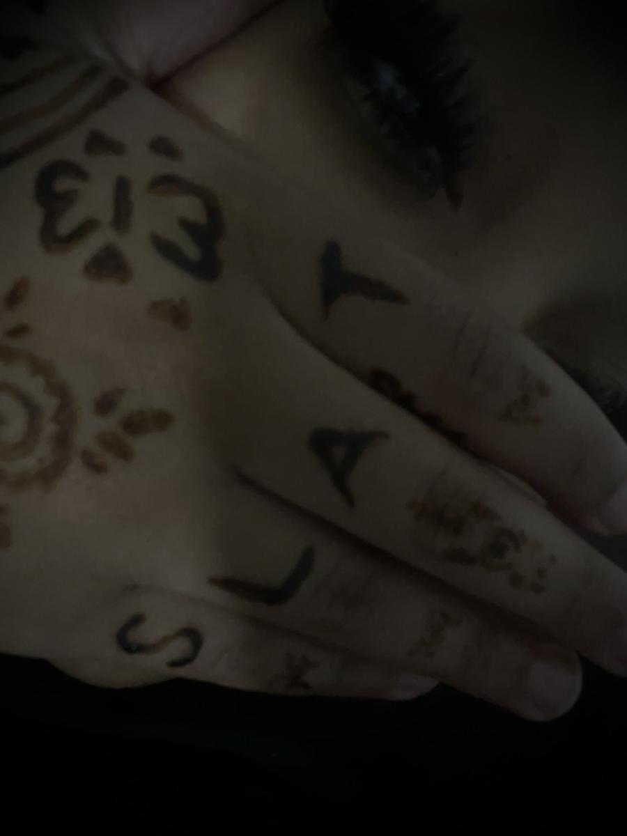 Item: Black, one-size