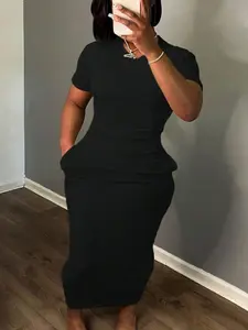 Plus Size Solid Round Neck Short Sleeve Fitted Dress - Versatile Casual Everyday Dress