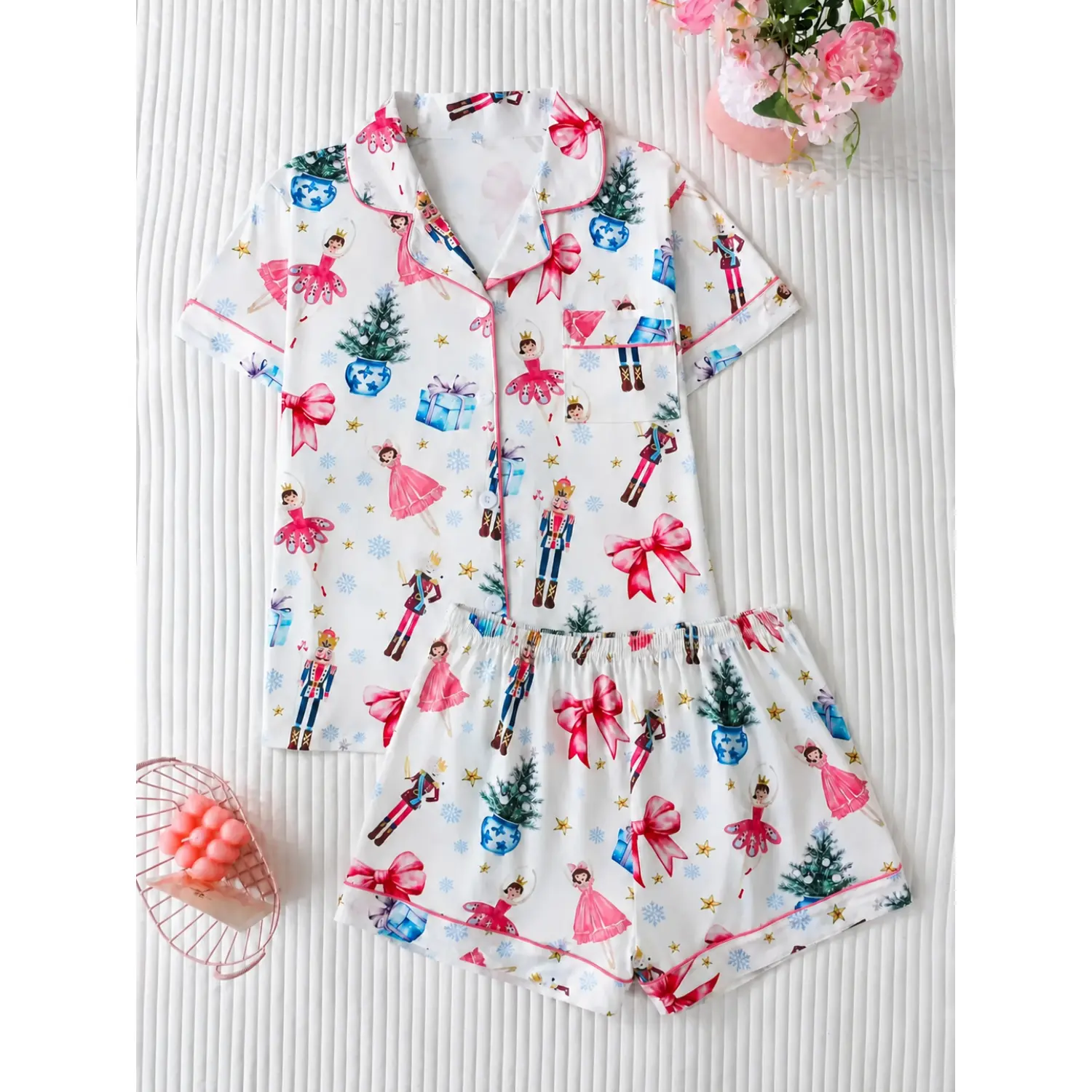 Charming Cartoon & Bow Print Women's Pajama Set - Short Sleeve Collared Top with Loose Shorts, All-Season Soft Loungewear for Comfort