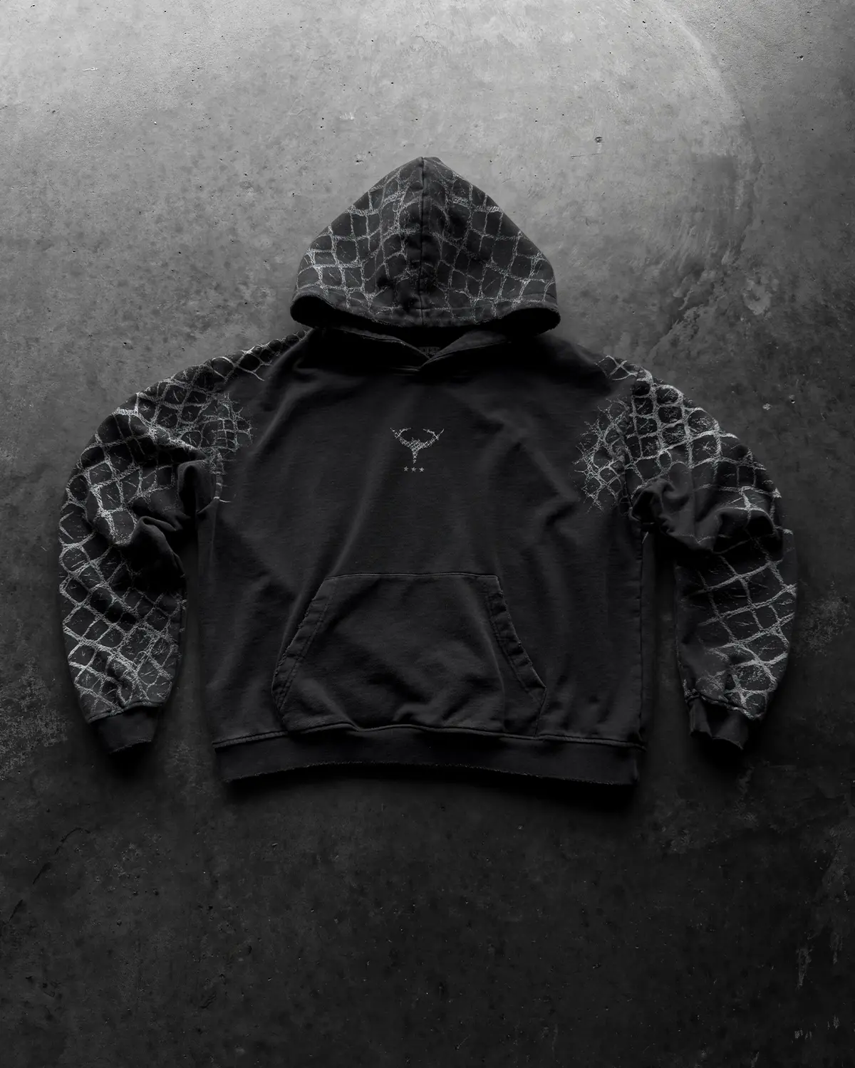 DECAY HOODIE