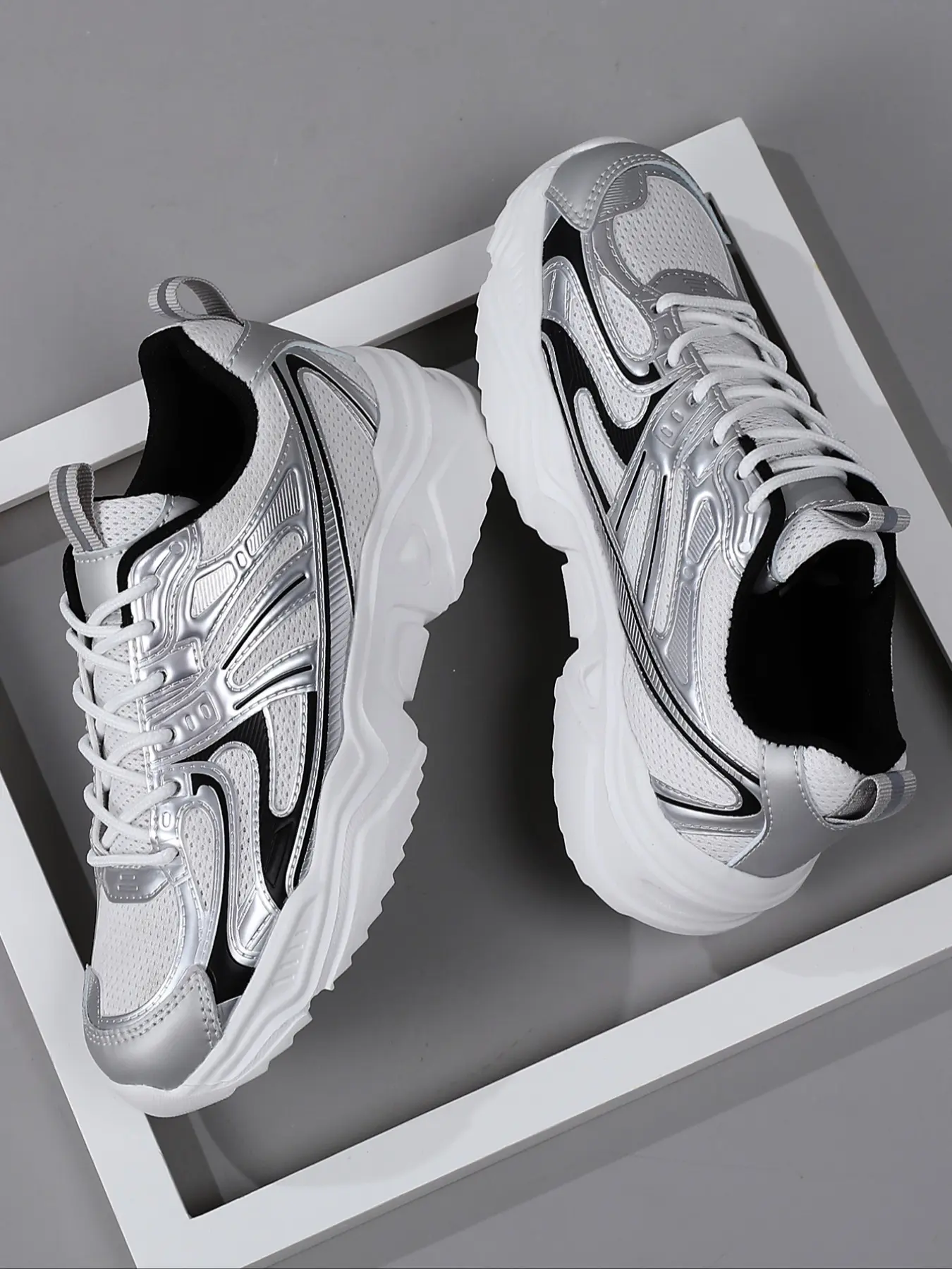 Silver Color High-Quality Men's Casual Shoes, Comfortable Sporty Outdoor Sneakers, Sports Shoes, Trainer Shoes, Medium Width, All Seasons, Rubber Sole, Textile Upper
