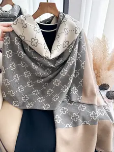 Women's Patchwork Scarf, Casual Thick Woven Fabric, Reversible Design for Fall & Winter, Daily Commute Wear, Warm Fashion Accessory