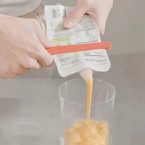 Portable Sauce Bag Squeezer, Easy to Use Kitchen Gadget, Washable Food Squeezing Tool, Reduce Food Waste, Home Kitchen Essential