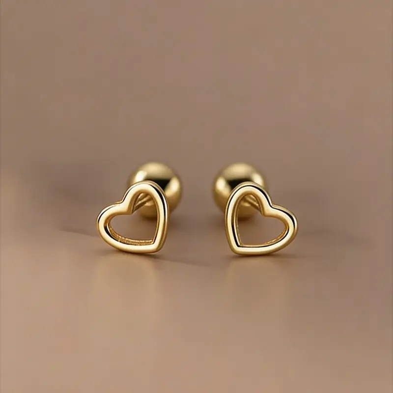 Elegant Heart-Shaped Earrings for Women, Heart Stud, Minimalist Design, Perfect for Daily Wear, Office Style, Versatile Jewelry Accessory