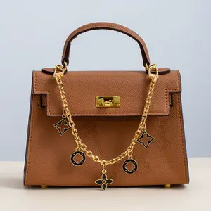 Bag Charm, Cute Wallet Chain Purse Accessory, Stylish Gold Tone Decoration for Bags & Purses, Enhance Your Accessories Collection