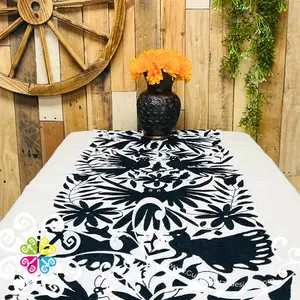 Black Large Solid Color Otomi Table Runner - Camino de Tenango