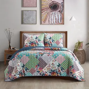 Libby 3 Piece Quilt Set, Multi-Color, Floral