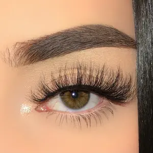 Gabriela Lashes: style “BOMBSHELL” (1 pair) 3D Mink Lash Strip, 17mm, Medium Length, Tapered Wispy Eyelashes, High quality & Reusable