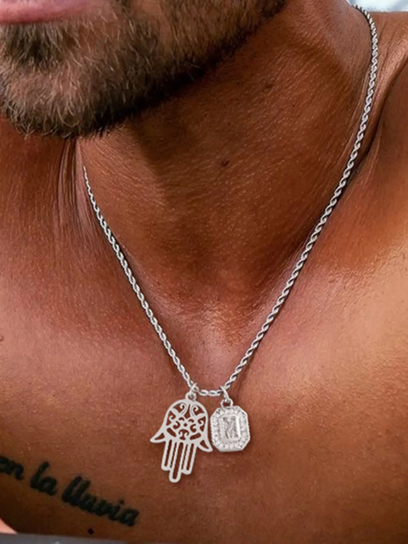 Men's Stainless Steel Letter Hamsa Hand Pendant Necklace, Silver Color Twisted Chain, Casual Fashionable Jewelry for All Seasons