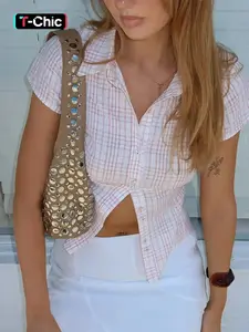 Women's Plaid Print Curved Hem Shirt, Casual Short Sleeve Top for Summer, Ladies Clothes for Daily Wear, Blouse