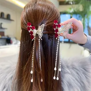 1 Piece Elegant Alloy Butterfly Hair Clip with Shiny Rhinestones and Faux Pearl Tassel - Vintage Style Flocked Flower Embellishment, Ideal Holiday Gift for Women, Butterfly Hair Accessory