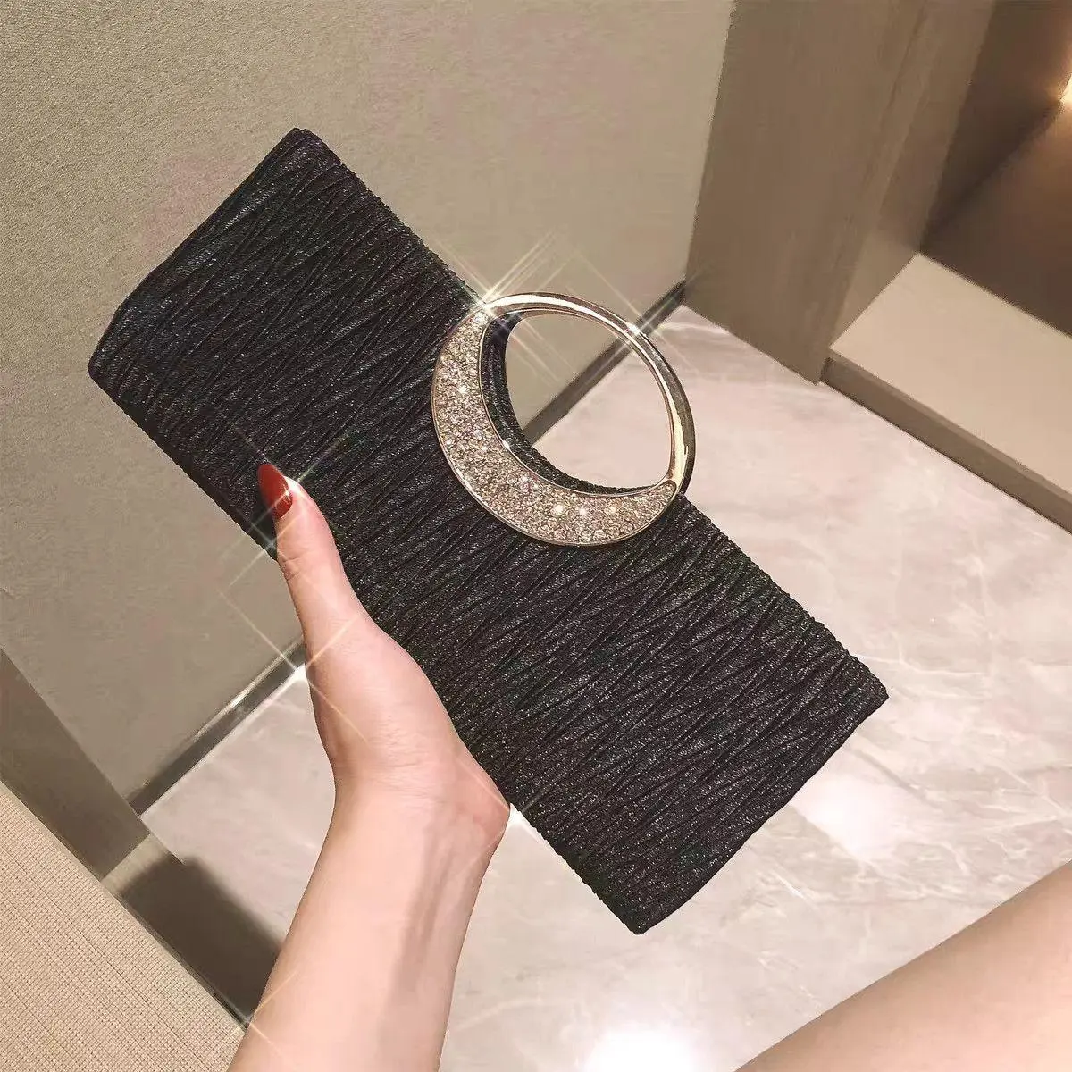 Banquet Pleated Bag, Noble Dress Bag, Fashionable Diamond-encrusted Dinner Handbag, Ladies New Cross-body Bag