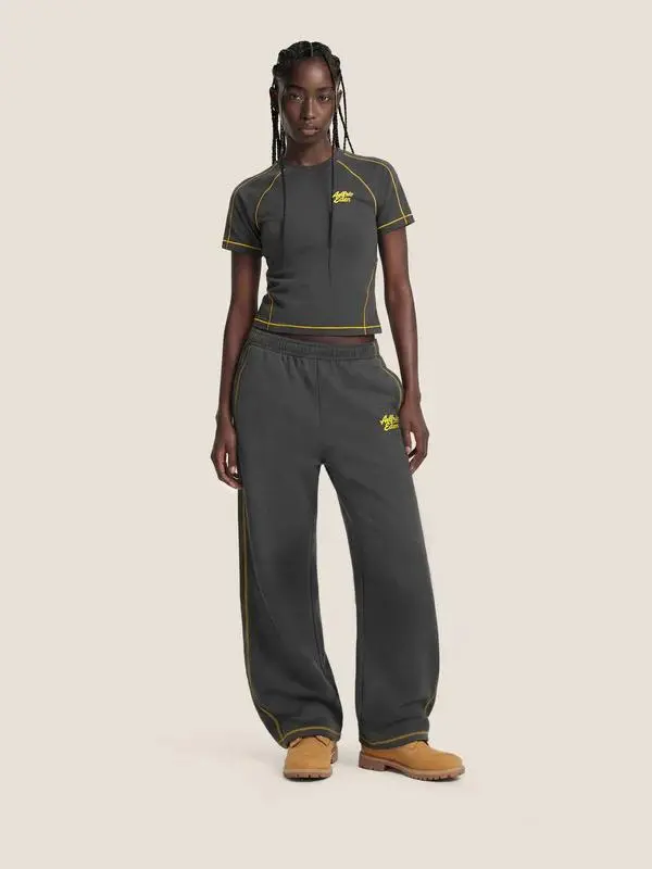 Aelfric Eden Cloud Slim Sweat Set Contrast Yellow Stitching Fitted Tee & Baggy Pants Casual Two-Piece Streetwear