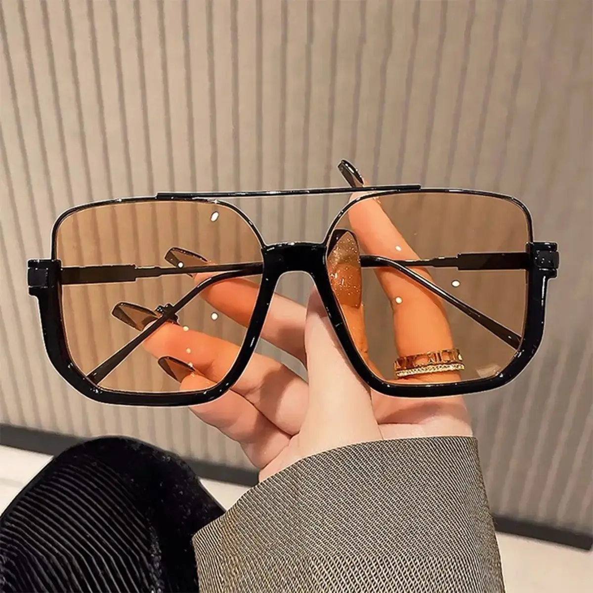 Retro Fashionable All-match Tinted Lens Aviator Sunglasses Aviator Sunglasses for Women,Men Summer VintageTrendy Glasses,Carry polarized sunglasses Unisex Square frames sunglasses Trendy Casual Street Style Shades Sunglasses Aviator