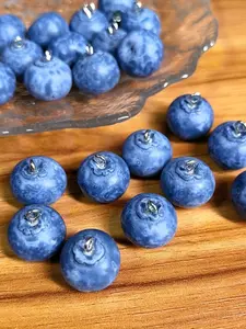 10pcs Resin 3D Realistic Blueberry Jewelry - DIY Fruit Pendant for Necklace, Keychain Accessories, Women's Handmade Durable Key Ring Jewelry, Home Decor and Gift Ideas, Fashionable Charms