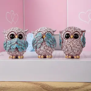 3-piece European-style cute and adorable owl-shaped wine cabinet, suitable for living rooms or offices as a decorative item
