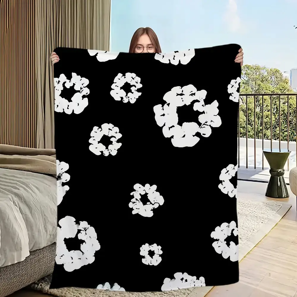 Luxury comfort soft plush Flannel blanket for sofa fashion living room office bedroom travel gift ,Trendy Fashion Home Decor, Perfect Holiday & Birthday Gift
