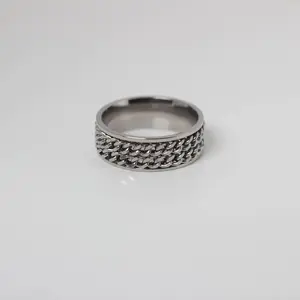 Double Curb Fidget Ring