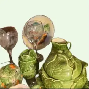 CABBAGE SOUP BOWL W 2 SET OF SUGAR BOWLS AND CREAMER Cutlery Tableware