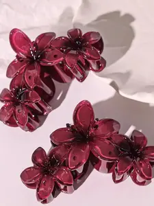 Elegant Burgundy Floral Shark Claw Clip, Cute Daisy Design, Perfect for Parties & Events, Stylish Women's Hair Accessory, Flower Hair Clips