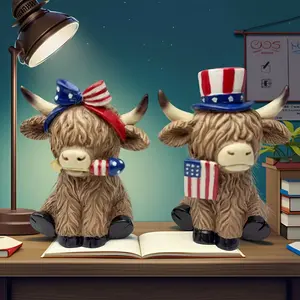 2 Pcs Patriotic Highland Cow Decor, American Flag Decorative Figurines for 4th of July, Blue Resin Cow Statues, Home Table Garden Decor, Cow Ornament
