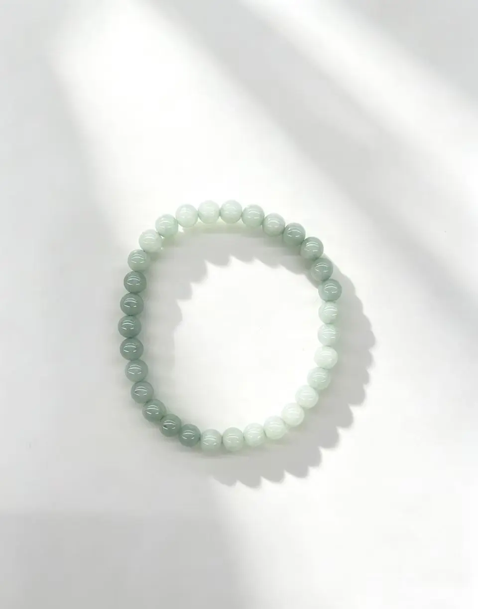 1pc Natural Amazonite Beaded Bracelet for Women, 6mm Green Crystal Stretch Bracelet, Handmade Healing Stone Jewelry, Boho Calming Energy Bracelet Gift for Girls