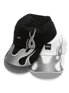 1pc Men's Flame Embroidered Snapback Baseball Cap - Adjustable Lightweight Sun Hat for Outdoor Travel, Beach & Casual Wear, Breathable Non-Stretch Fabric with Wide Brim, Spring Autumn Fashion Accessory, Outdoor Headwear, Embroidered Detail