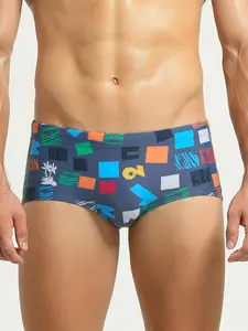 Men'S Summer Patterned Breathable Active Fitted Quick-Dry Beach Vacation Swimming Pool Swim Trunks,Men'S Random Patterned Square Letter Print Triangle Swimming Trunks, Lightweight, Comfortable And Breathable Activewear