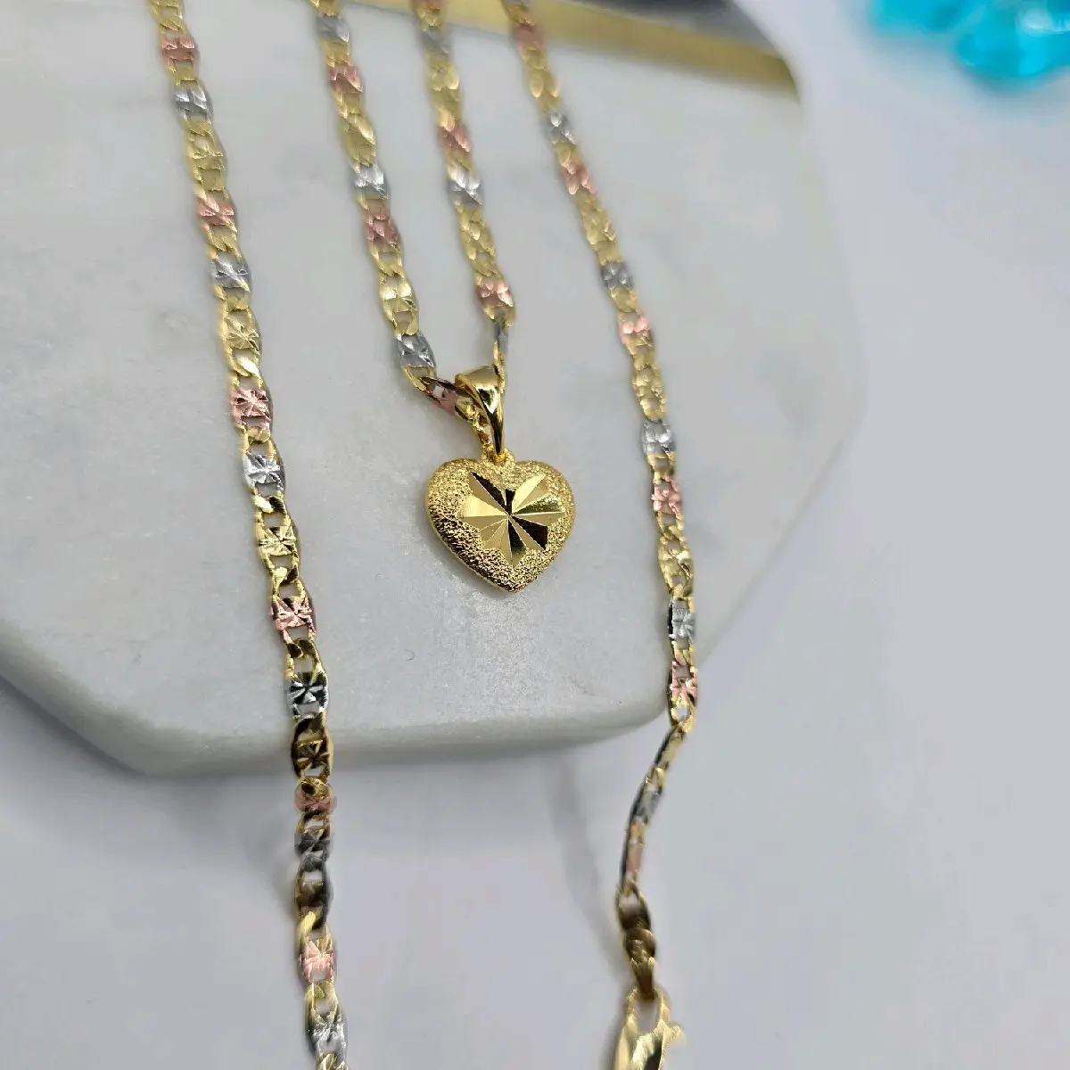Heart beautiful necklace three colors style gold-plated 18"inches small size