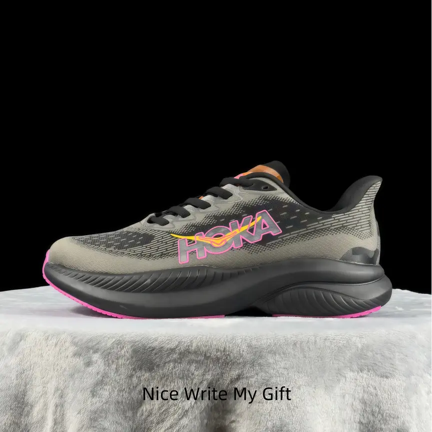 This dark tone running shoes with bright pink trim delivers reliable cushioning and visible highlights to boost safety during night jogging, evening fitness runs and outdoor night training activities