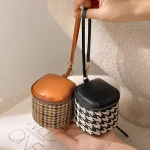 Houndstooth Soft Leather Clutch Bag, Mini Vintage Zipper Coin Purse, Makeup Pouch & Key Holder, Elegant Handbag, Perfect Gift for Girlfriend.The top choice for Mother’s Day Gift