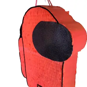 Amongs piñata